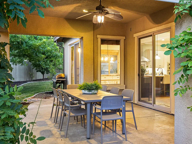 4382 Malana Way — Photo 30