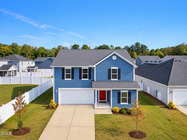 1005 Ringhill Bluff Dr, Durham, NC 27704