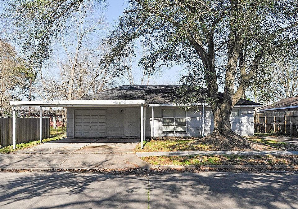 1st image of 917 Vivian Ave