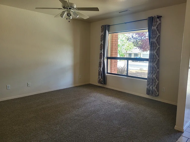 8380 E Leigh Dr #A — Photo 4