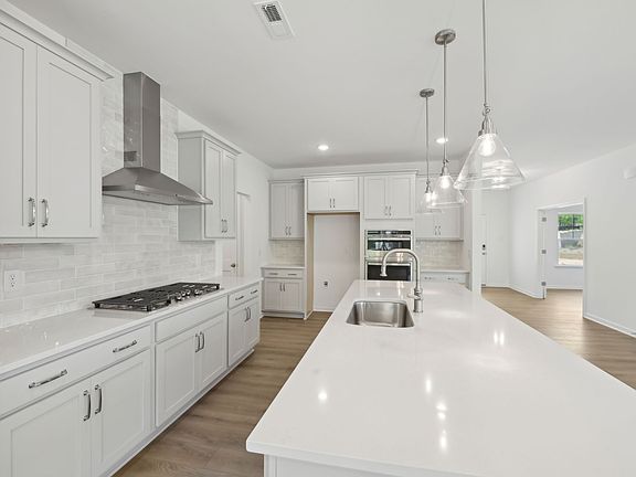 Crescent Mills - Jordan Interior Image 3