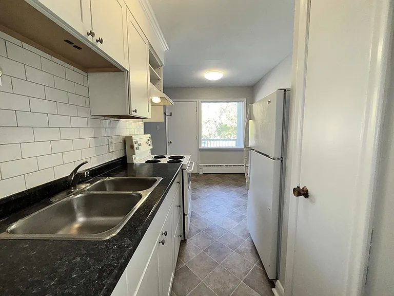 74 Shirley Ave — Photo 29