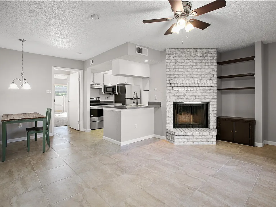 260 El Dorado Blvd #2407