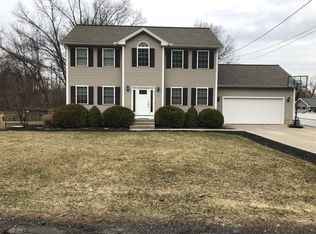 98 Connecticut Ave, West Springfield, MA 01089
