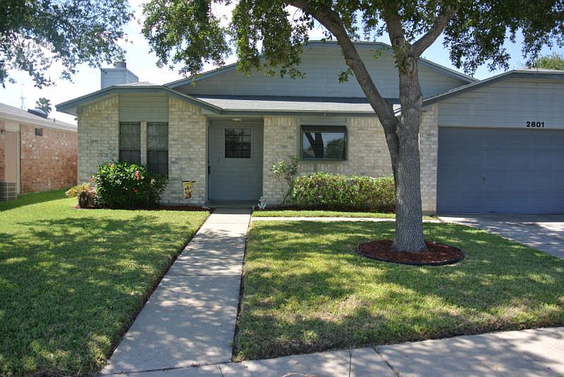 1st image of 2801 Parkgreen Dr