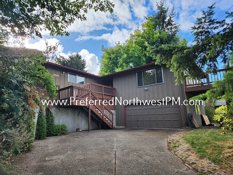 3745 Potter St — Photo 1
