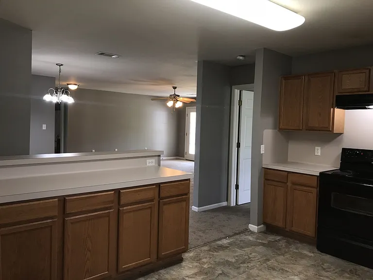 11342 Woodlore Ave — Photo 13