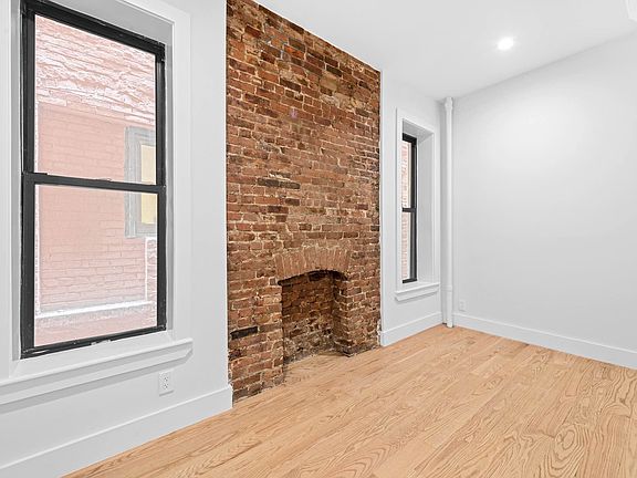 5th image of 145 E 30th St APT 9