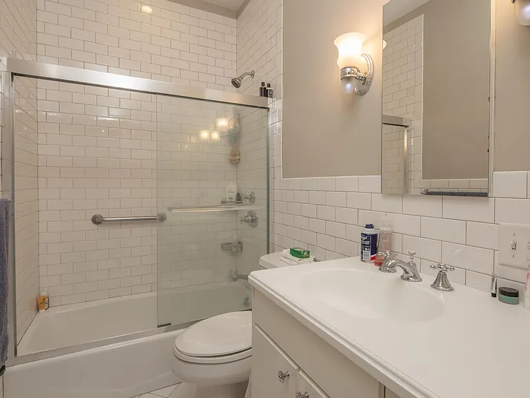 19 Arlington St #23 — Photo 11