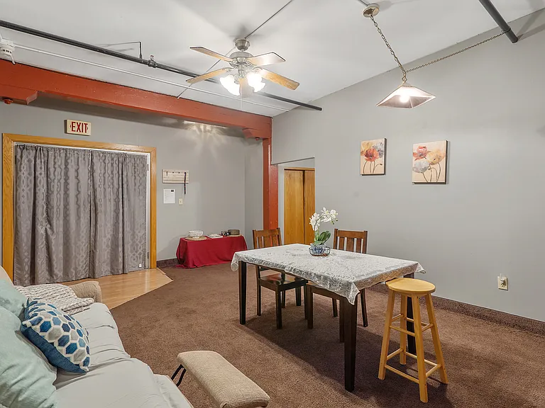 307-13 S Clinton St S #300 — Photo 10