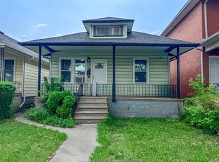 1037 Howard Ave, Windsor, ON N9A 1S6