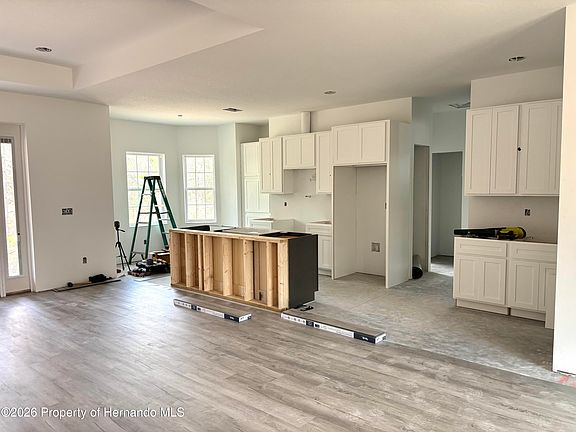 5th image of 13193 Barnevelde Rd