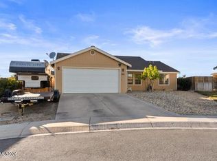 552 Spur Ct, Fernley, NV 89408