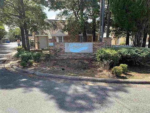 501 E Burgess Rd Photo 1