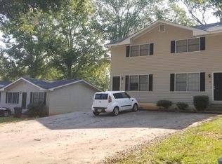 203 Maret St, Hartwell, GA 30643