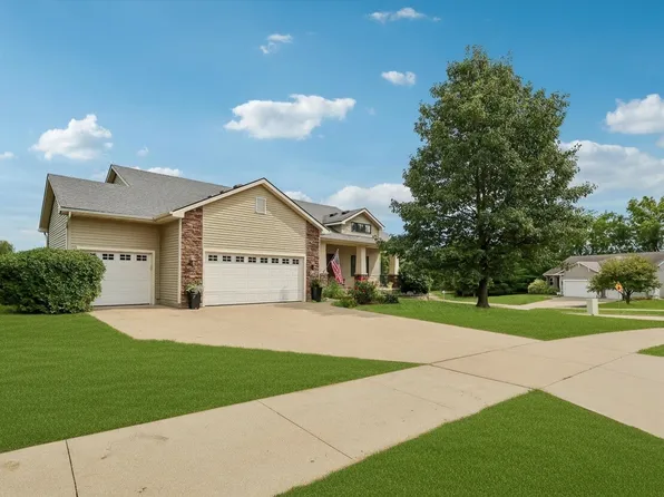 1706 Dorchester St, Norwalk, IA 50211