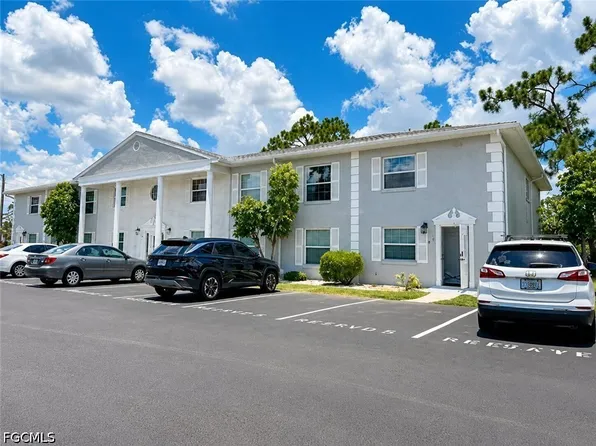 7074 Nantucket Cir #5, North Fort Myers, FL 33917