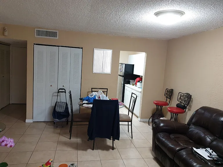 10500 SW 108th Ave #B211 — Photo 6
