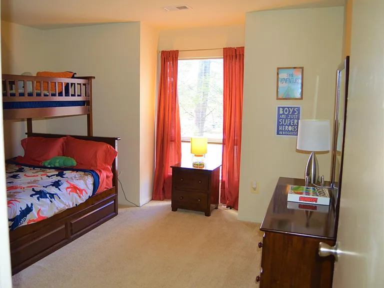 Cranbrook Hills — Photo 10