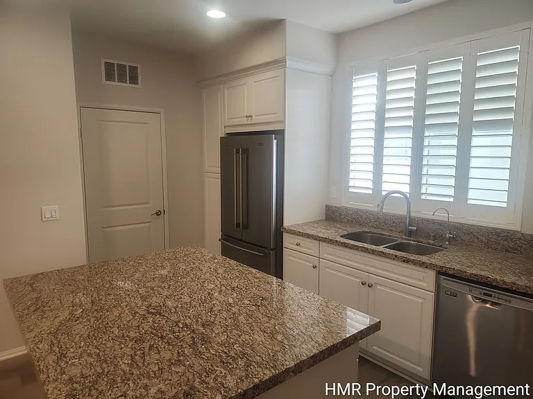 6386 Pegasus Ct — Photo 16