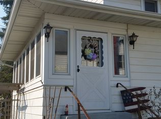 2631 Youngstown Lockport Rd, Ransomville, NY 14131