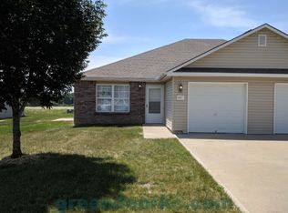 807 Fall Meadow Ln, Belton, MO 64012