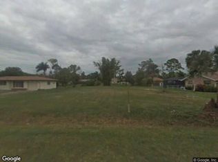 5233 Cypress Ln, Naples, FL 34113