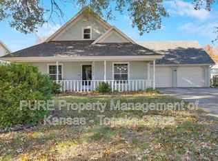 3708 SW Windemere Dr, Lees Summit, MO 64082