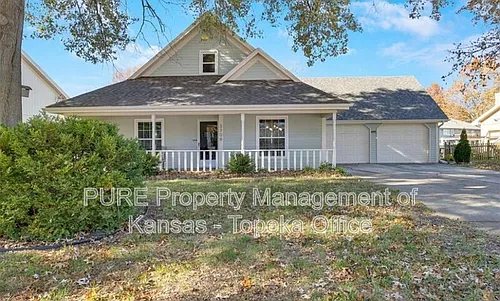 3708 SW Windemere Dr Photo 1