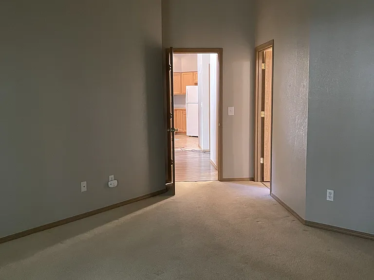 1544 Derby Ln SE — Photo 13