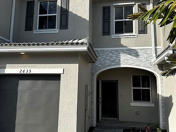 2nd image of 2635 SE 10th St #2635