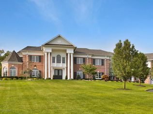 4 Hop Brook Ln, Holmdel, NJ 07733