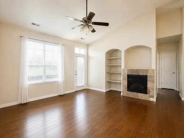 6391 W Passenger Ct, West Jordan, UT 84081