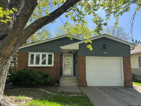 1218 Wisconsin Ave SW, Huron, SD 57350