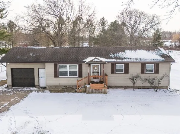 17066 4th Section Rd, Holley, NY 14470