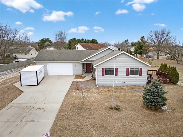 403 Dalogasa Drive, Arena, WI 53503