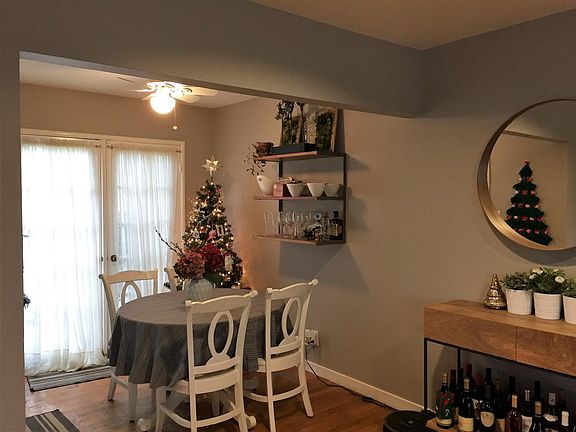 dining oom