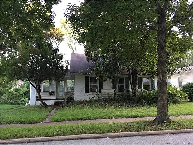 7708 Weston Pl photo 1