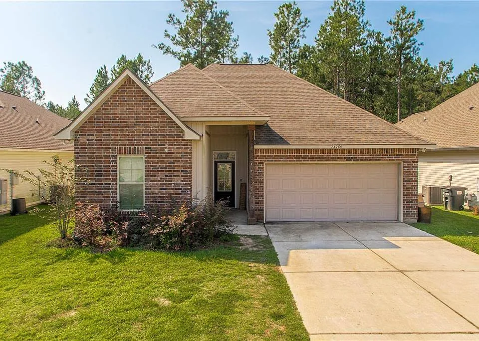 73289 Forest Creek Dr