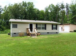 3041 Roundabout Rd, Louisa, VA 23093