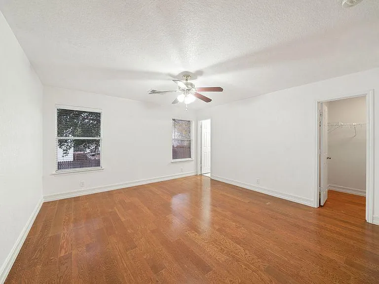 10215 Tiger Bay — Photo 19