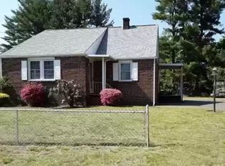 130 Beauregard Ter, Chicopee, MA 01020