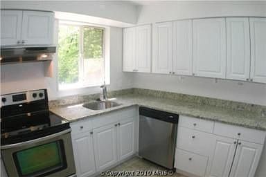 2nd image of 6704 Cabin John Rd