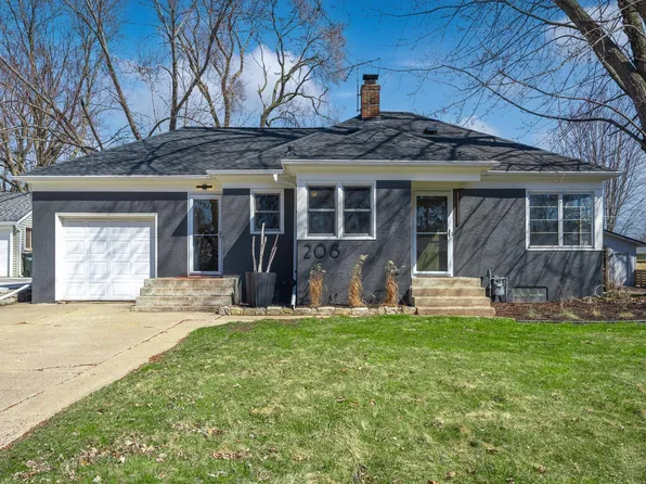 208 11th St S, Hudson, WI 54016