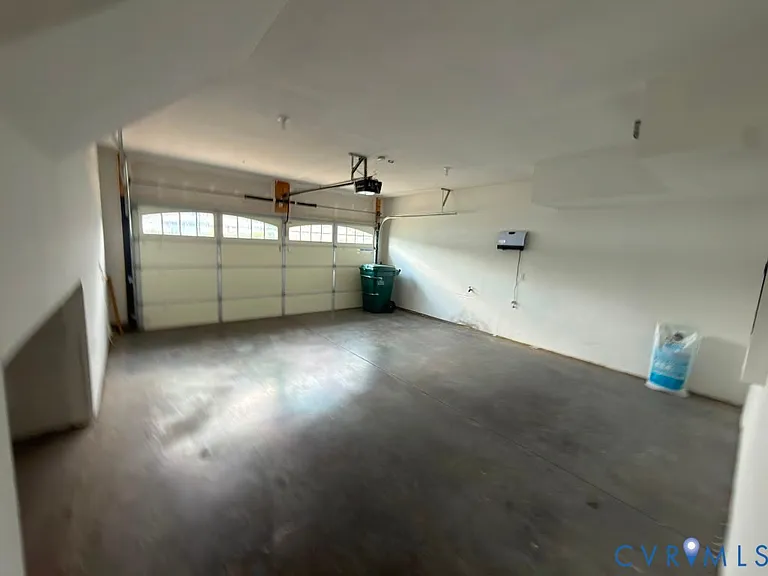 11403 Hayloft Ln — Photo 22