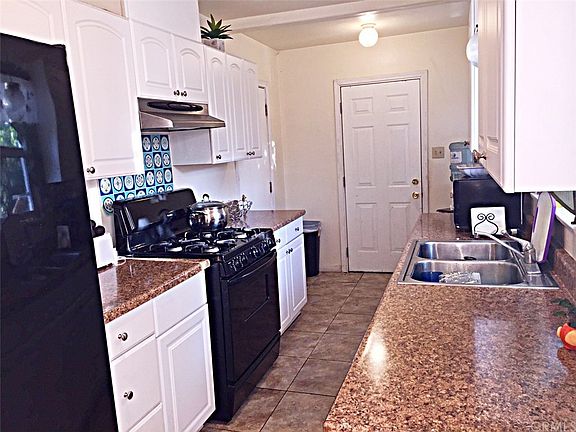 4th image of 4456 N Mayfield Ave