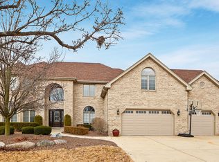 11348 Cedarwood Ct, Frankfort, IL 60423