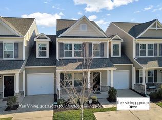 904 Summerlake Dr, Fort Mill, SC 29715
