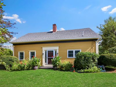 2 Downing Rd Kennebunk Me 04043 Zillow