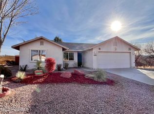 5685 N Debbie Ln, Rimrock, AZ 86335